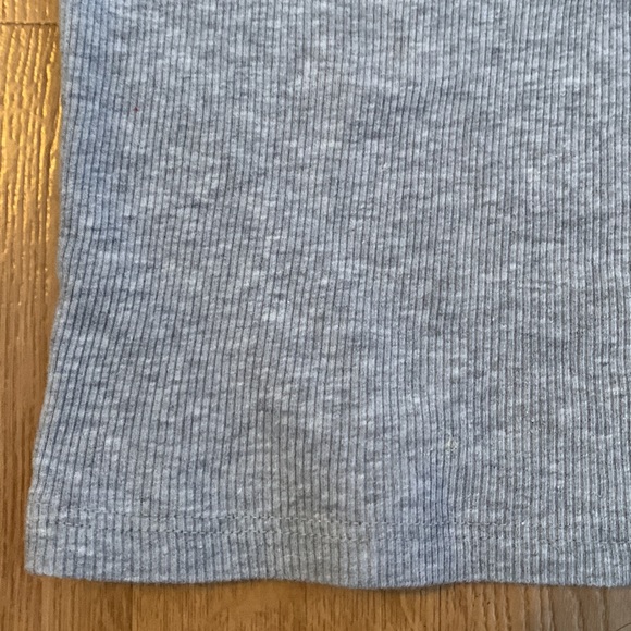 brandy melville - tank top - Picture 4 of 4